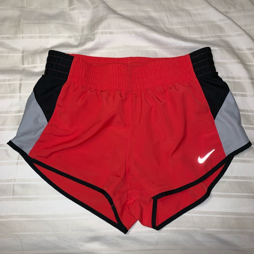 orange nike shorts